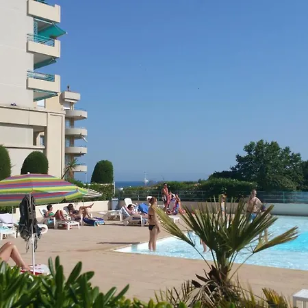 Apartman Les Pins Bleus